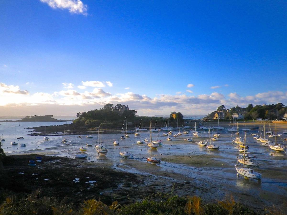 Le Surcouf, Intra Muros Saint-Malo Exterior photo